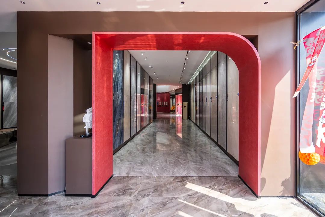 終端風采 | 強輝晉江旗艦店，品味質(zhì)感大師館，打卡美學(xué)新坐標(圖8)