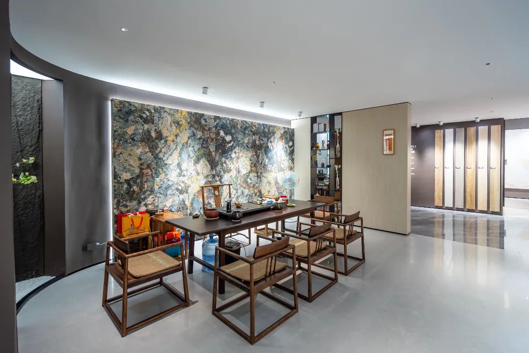 終端風采 | 強輝晉江旗艦店，品味質(zhì)感大師館，打卡美學(xué)新坐標(圖16)